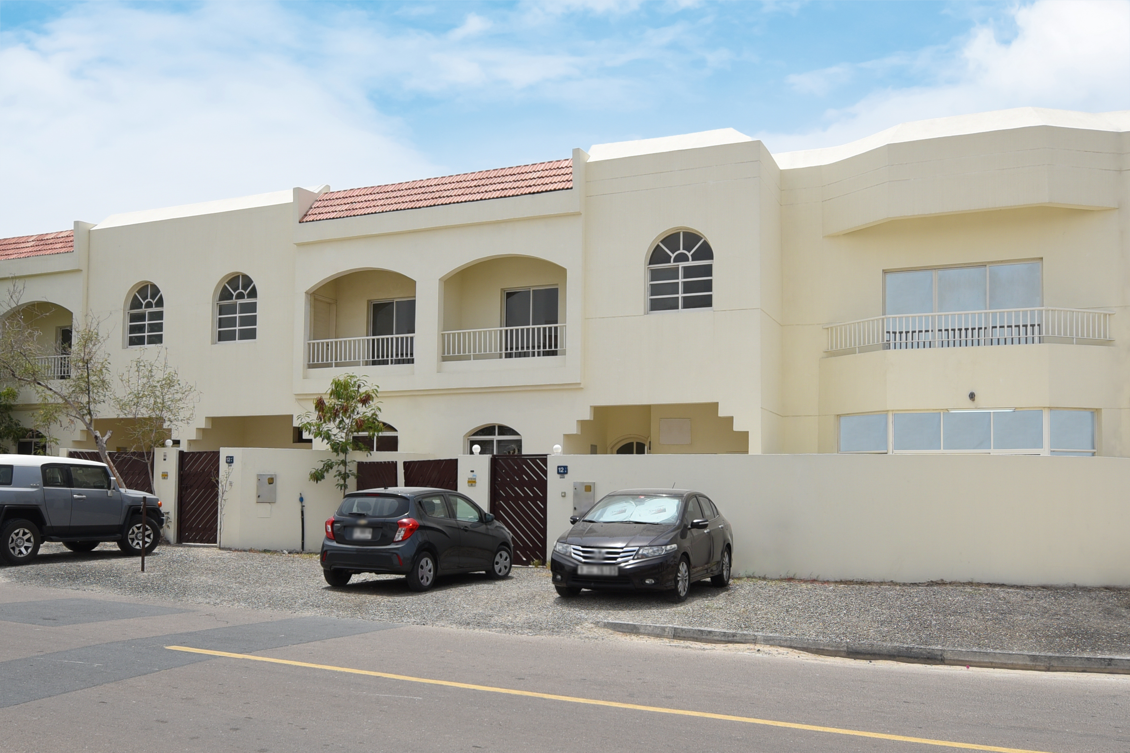 properties-img-gallery