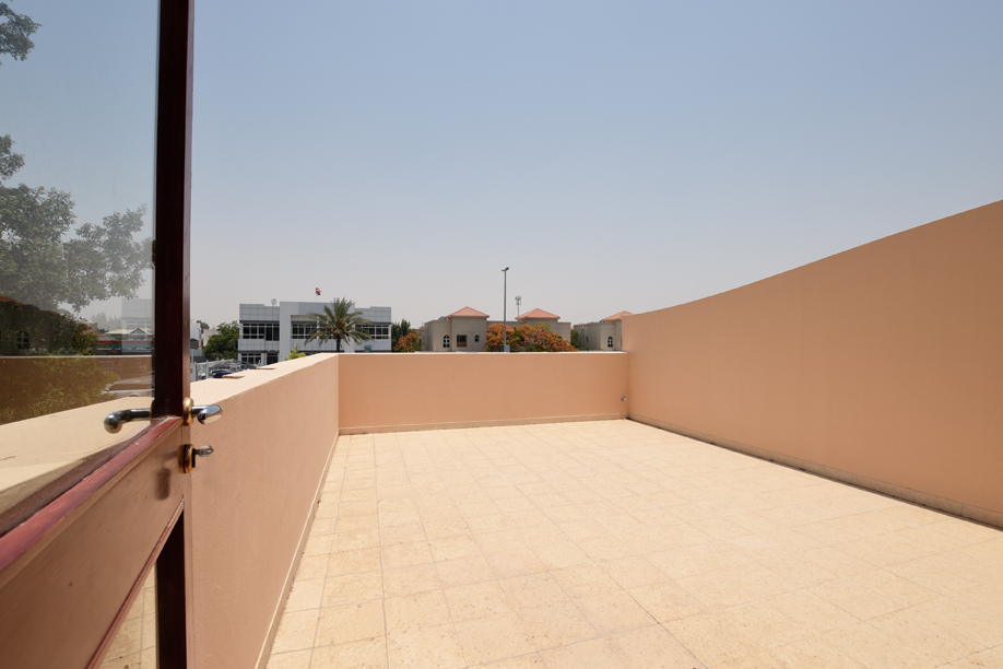properties-img-gallery